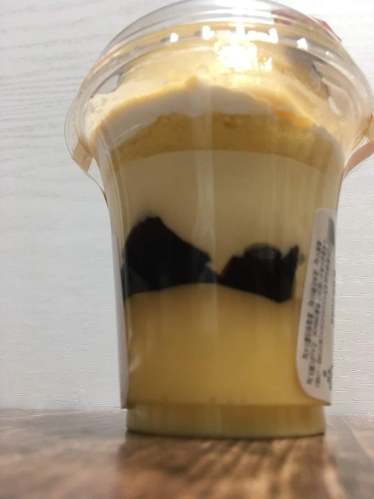 窯出しプリンのパフェ