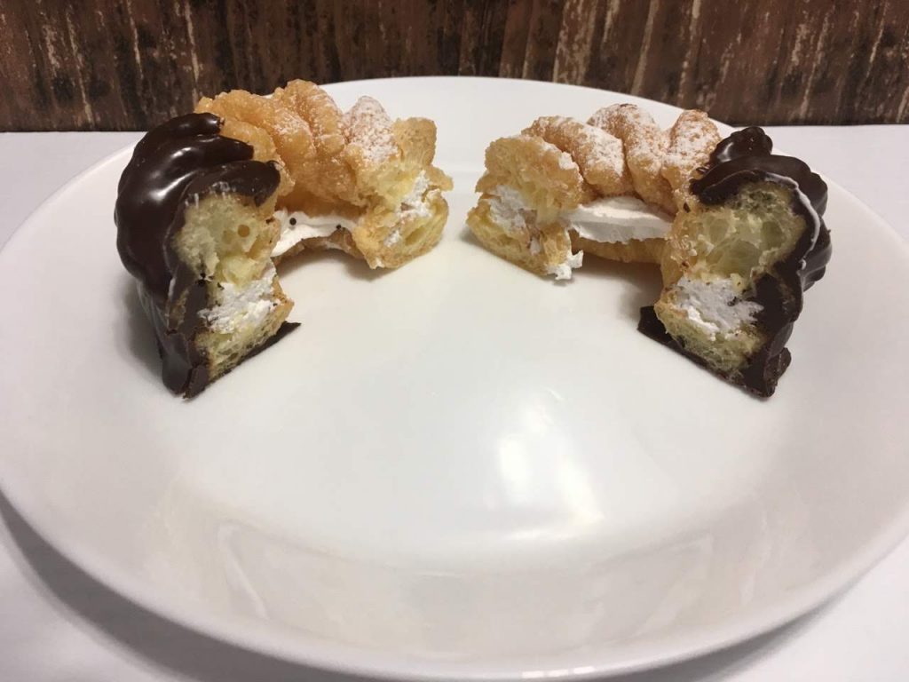 フレンチクルーラー