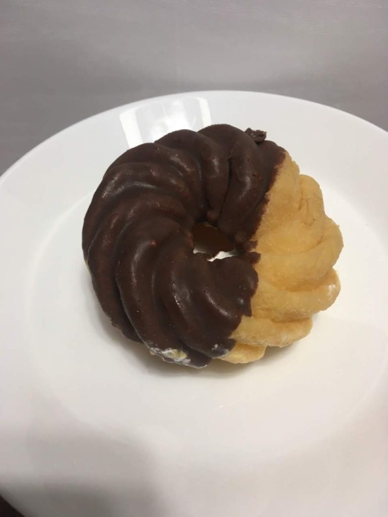 フレンチクルーラー