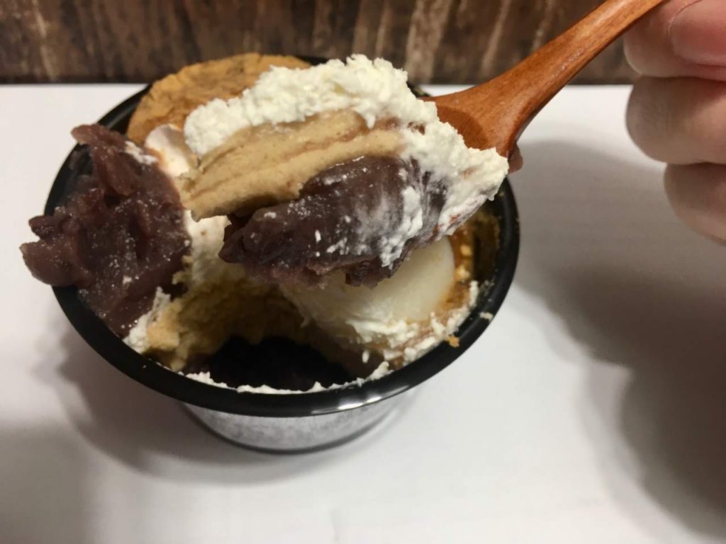 白玉とわらび餅ぜんざい