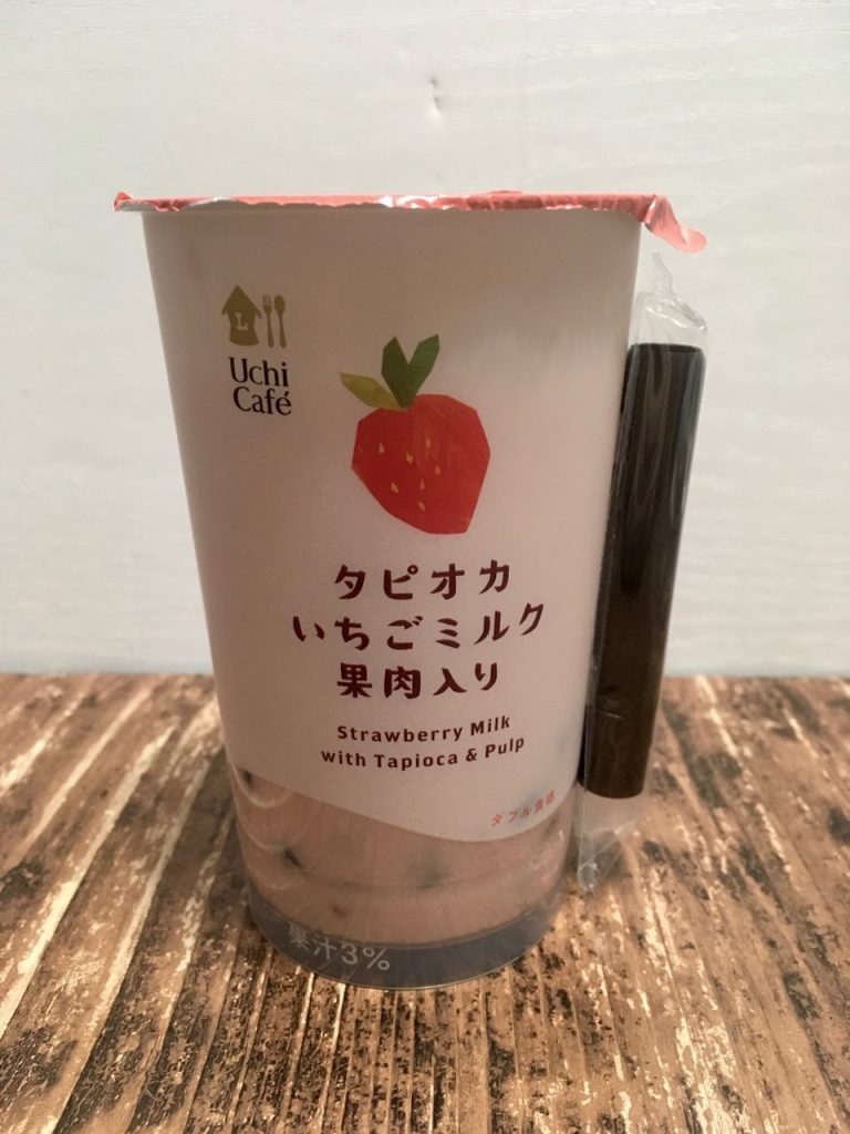 タピオカいちごミルク
